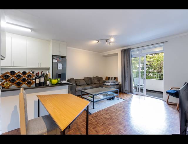 2 BEDROOM APARTMENT SOLD IN NEWLANDS